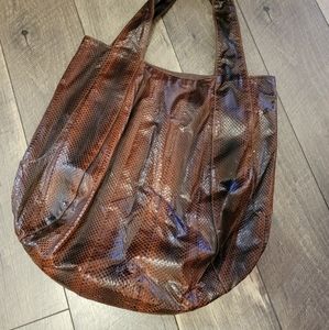 Beirn Watersnake Tote